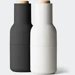 Audo Copenhagen Kitchen Tools - Bottle Grinders - Set of 2 - HORNE | Carbon/Ash - Beech Lid | HORNE