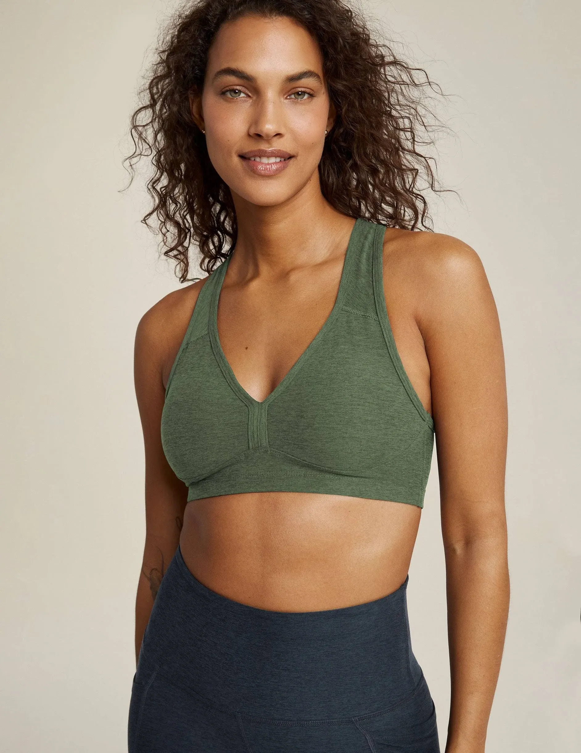 Beyond Yoga Spacedye Lift Your Spirits Bra - Moss Green Heather