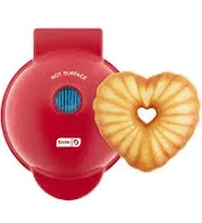 Mini Heart Bundt® Cake Maker