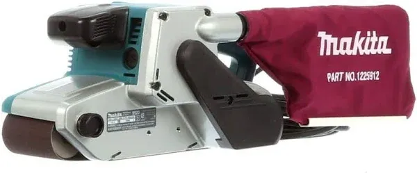 Makita 3 in. x 24 in. Belt Sander 9920