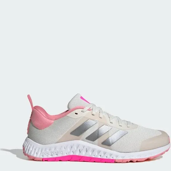 adidas Women's Everyset Training Sneaker