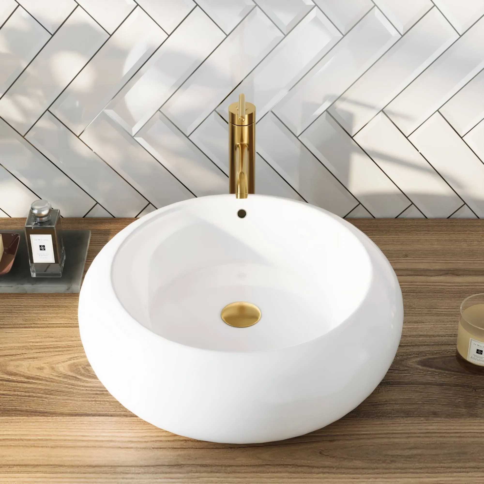 DeerValley 20" x 7" Circular/Round White Ceramic Vessel Bathroom Sink with Overflow