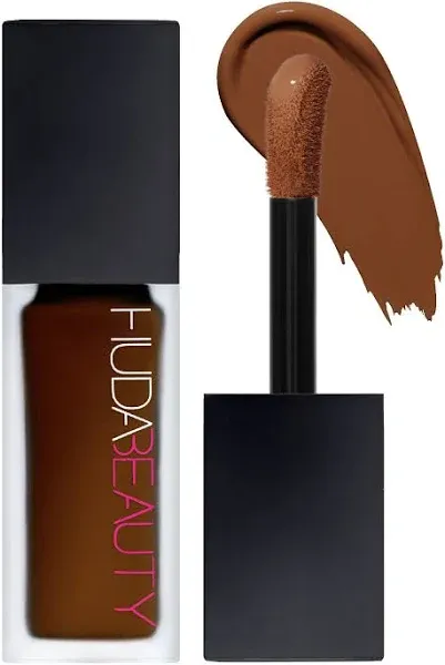 Huda Beauty #FauxFilter Matte Buildable Coverage Waterproof Concealer