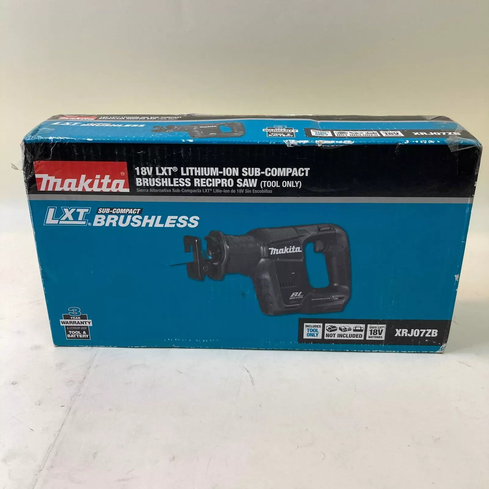 Makita XRJ07R1B 18V LXT Lithium-Ion Sub-Compact Brushless Cordless Recipro Saw Kit (2.0Ah)