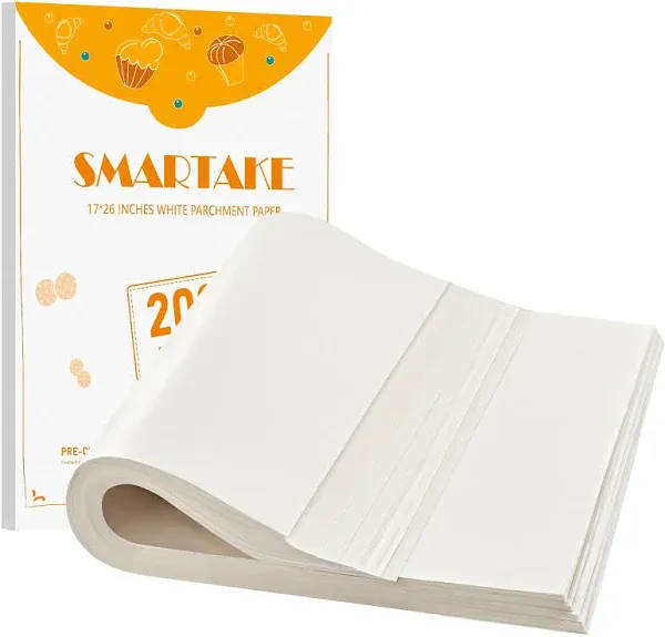 SMARTAKE 200 Pcs Parchment Paper Baking Sheets, 17x26 Inch Non-Stick Precut Baking Parchment, Suitable for Baking Grilling Air Fryer Steaming Bread Cup Cake Cookie and More (White)