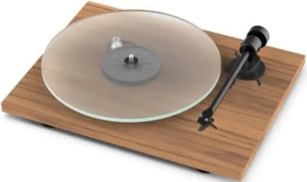 Pro-Ject T1 Turntable