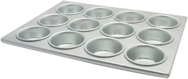 Winco 12 Cup Muffin Pan AMF-12