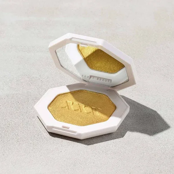 Fenty Beauty Killawatt Freestyle Highlighter