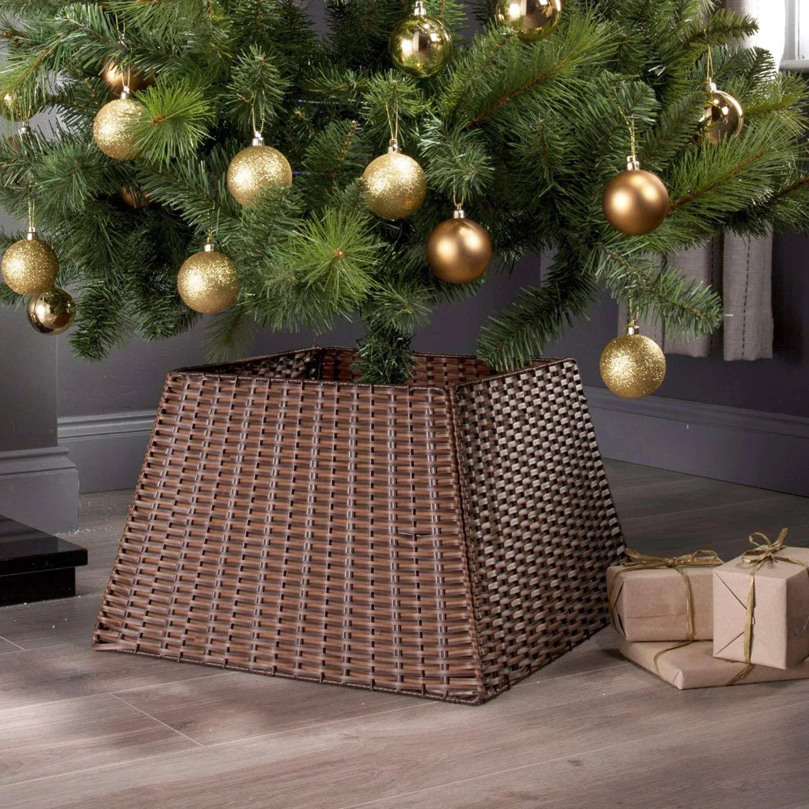 BAYN Christmas Tree Collar Skirt Rattan Wicker Xmas Tree Collar Basket Ring Base Stand Cover for Christmas Decoration