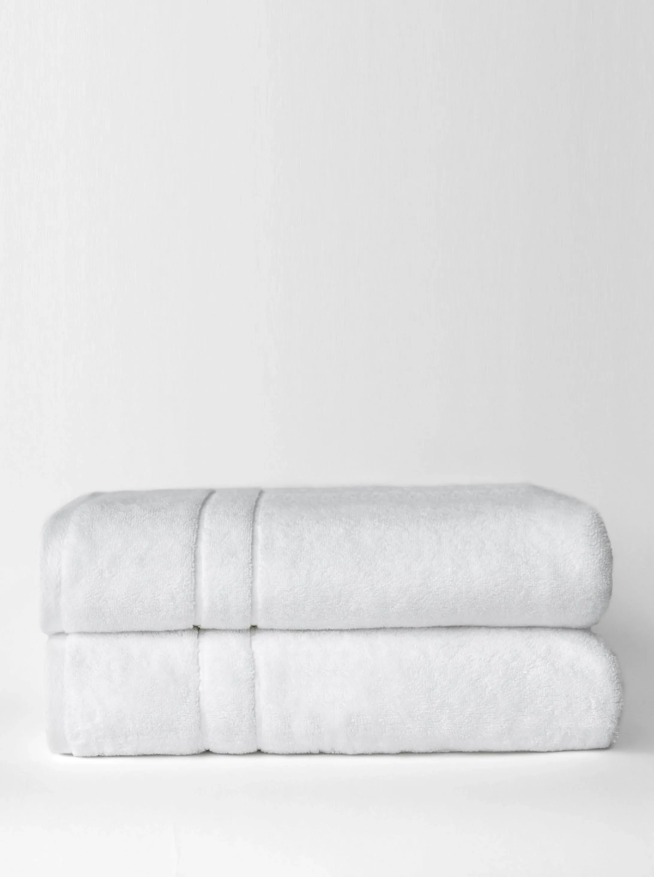 Cozy Earth Premium Plush Bath Towels - White