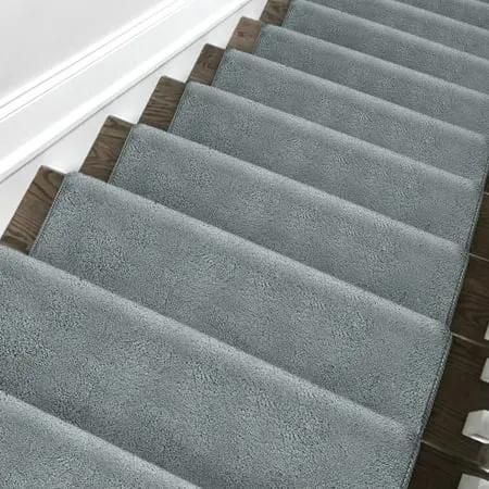 Tape Free Bullnose Carpet Stair Treads - Non-Slip & Pet Friendly Black / Set of 14 / Polyester