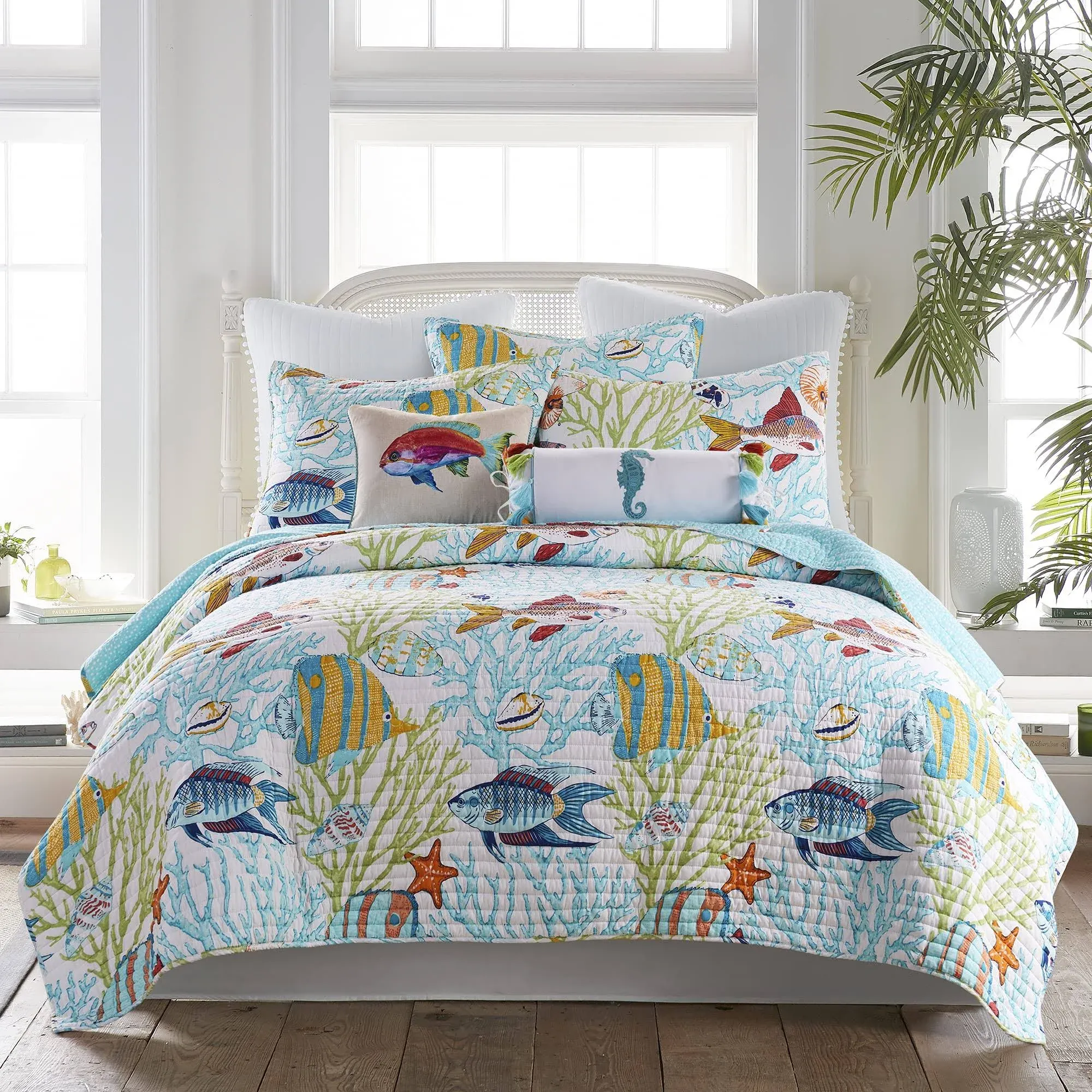 Levtex Home Beachwalk Quilt Set, Teal, Full/Queen