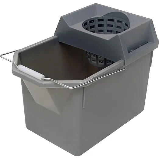 Rubbermaid Pail-Strainer Combination