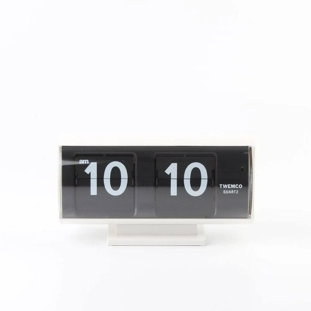 twemco Homeloo Retro Modern German Quartz Desk Flip Clock Qt30t (White)