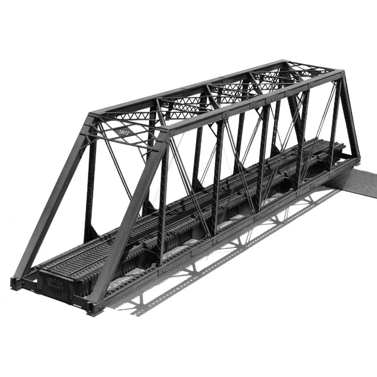 Central Valley 1902 - 150ft Pratt Truss Bridge Kit - HO Scale