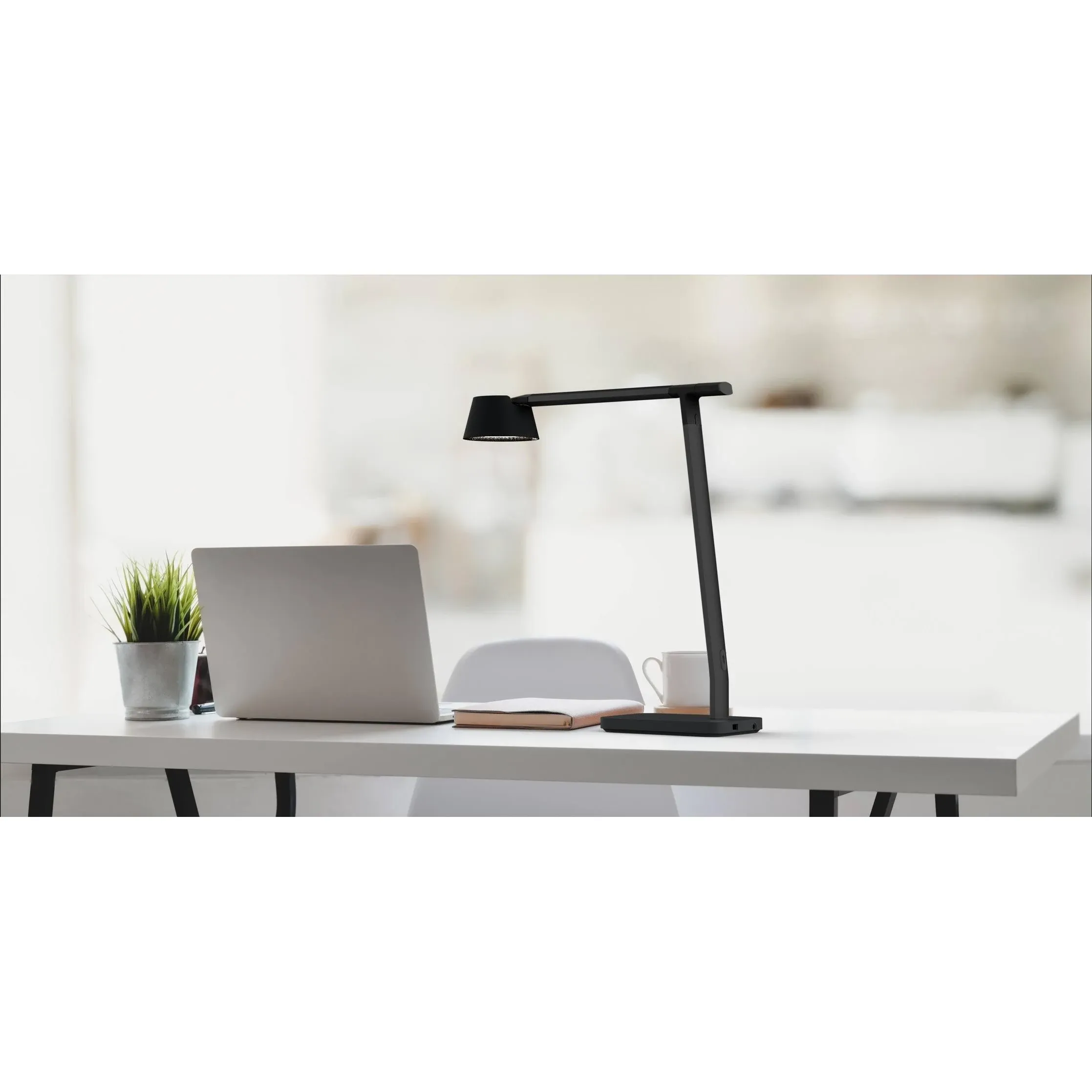 BLACK+DECKER Bostitch Verve Designer Smart Desk Lamp, Compatible with Alexa, Auto-Circadian Mode, True White LED + Color Ambiance, Qi Wireless Charger, Black, Certified for Humans