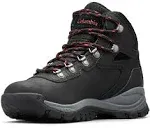 Columbia Women's Newton Ridge Plus, Charcoal/Scorched Coral, 10Columbia Women's Newton Ridge Plus, Charcoal/Scorch…