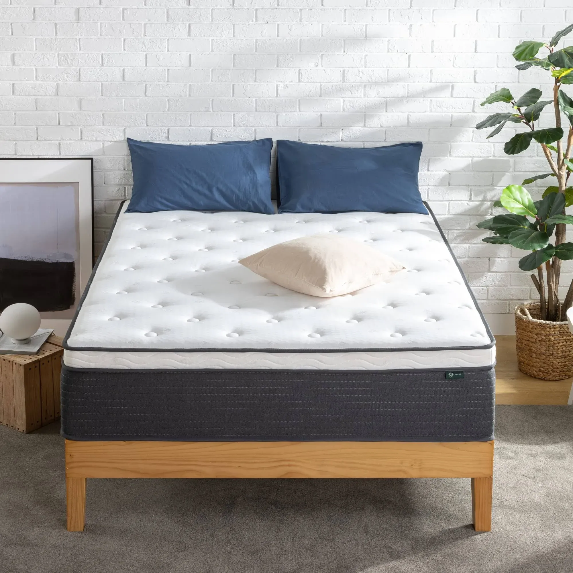 Priage by ZINUS 8 Inch Comfort Essential Pocket Spring Hybrid Mattress