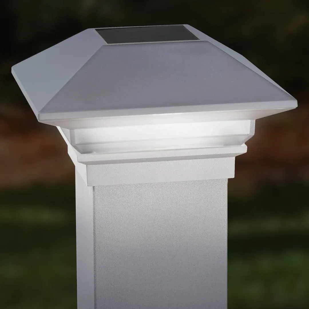 Deckorators ALX 2.5 in. White Solar Post Cap